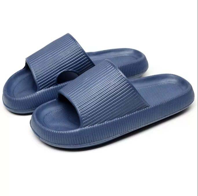 Slippers image 3